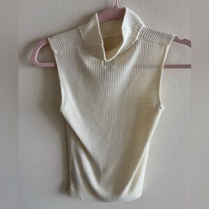 212 Collection Ivory Sleeveless Turtleneck Sweater